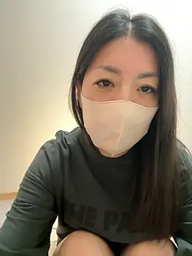 Snapshot of akimix_xoxo chatting on 11/27/25, 02:06 akimix xoxo online show from 11/27/25, 02:06