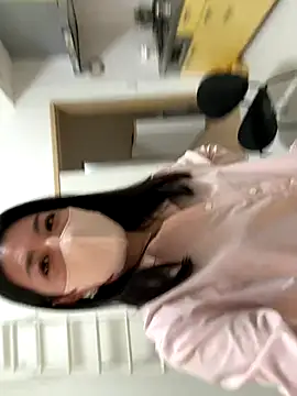 akimix xoxo online show from 10/28/25, 01:32