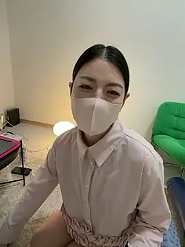 Snapshot of akimix_xoxo chatting on 04/08/26, 01:45 akimix xoxo online show from 04/08/26, 01:45