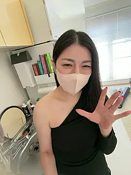 Snapshot of akimix_xoxo chatting on 02/23/26, 05:30 akimix xoxo online show from 02/23/26, 05:30