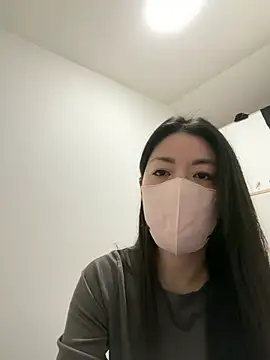 Snapshot of akimix_xoxo chatting on 03/23/26, 11:43 akimix xoxo online show from 03/23/26, 11:43