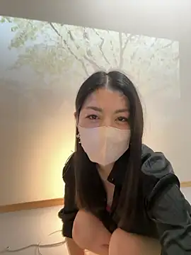 Snapshot of akimix_xoxo chatting on 11/26/25, 01:33 akimix xoxo online show from 11/26/25, 01:33