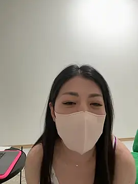 Snapshot of akimix_xoxo chatting on 11/08/25, 01:14 akimix xoxo online show from 11/08/25, 01:14