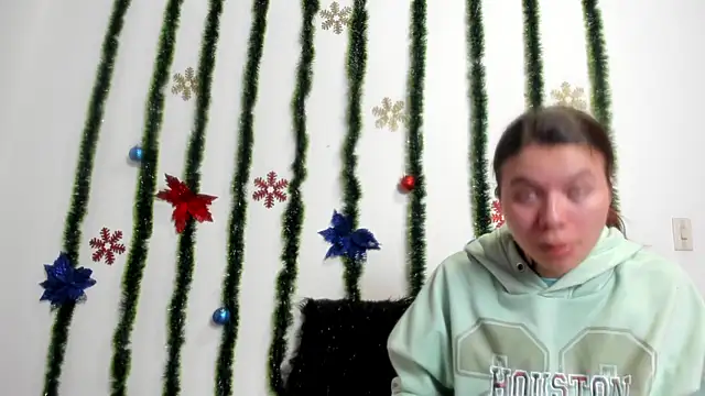 Snapshot of Vanessa_Martinz chatting on 11/28/25, 12:27 Vanessa Martinz online show from 11/28/25, 12:27