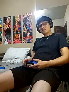 Ais B10 online show from 10/28/25, 03:51