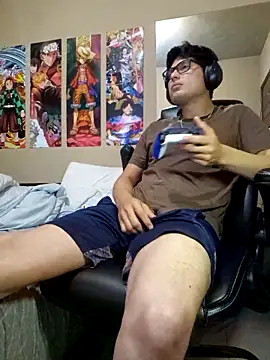 Ais B10 online show from 11/28/25, 03:07