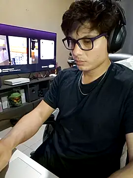 Ais B10 online show from 03/11/26, 03:22