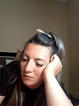 Gabrielaalialiali online show from 04/20/26, 07:55