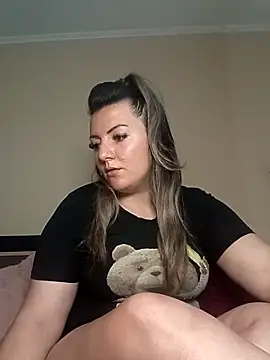 Snapshot of Gabrielaalialiali chatting on 04/16/26, 07:42 Gabrielaalialiali online show from 04/16/26, 07:42