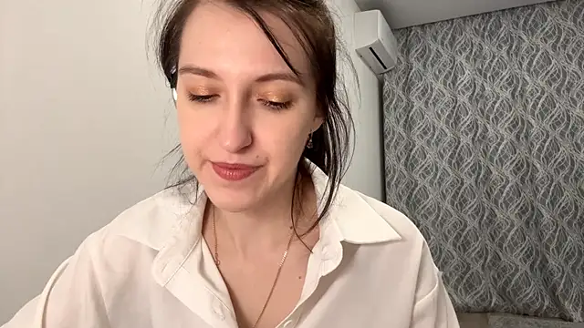 Snapshot of MerrillYeast chatting on 11/09/25, 08:57 MerrillYeast online show from 11/09/25, 08:57