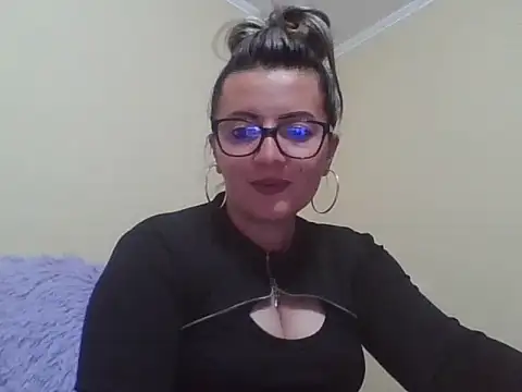 blondinaali online show from 10/26/25, 03:01
