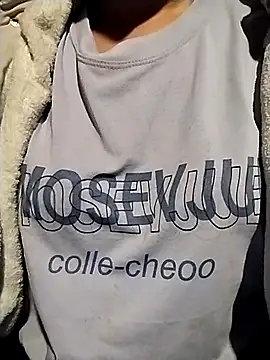 Milk xx online show from 11/04/25, 11:58