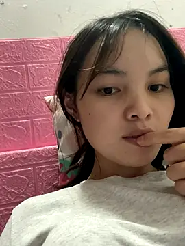 Tina x online show from 11/13/25, 05:28