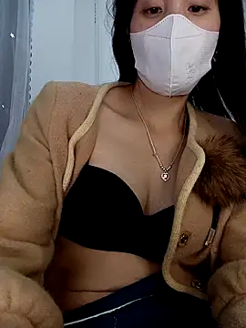 ezabel- online show from 11/19/25, 12:54