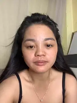 Snapshot of gau-misa chatting on 10/31/25, 06:48 gau-misa online show from 10/31/25, 06:48