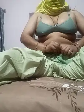 Best couple2001 online show from 10/26/25, 04:07