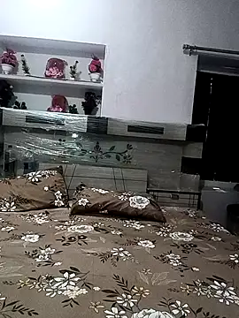 Best couple2001 online show from 11/23/25, 07:07