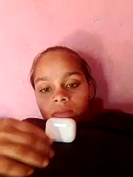 Snapshot of Poonam12A chatting on 11/10/25, 06:40 Poonam12A online show from 11/10/25, 06:40