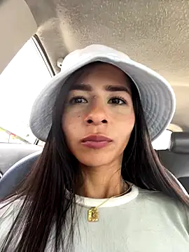 phenixpink22 online show from 11/06/25, 05:39