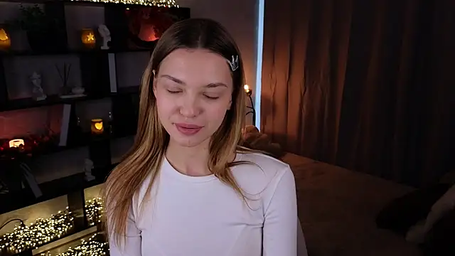 Snapshot of WildaLawson chatting on 10/31/25, 05:59 WildaLawson online show from 10/31/25, 05:59