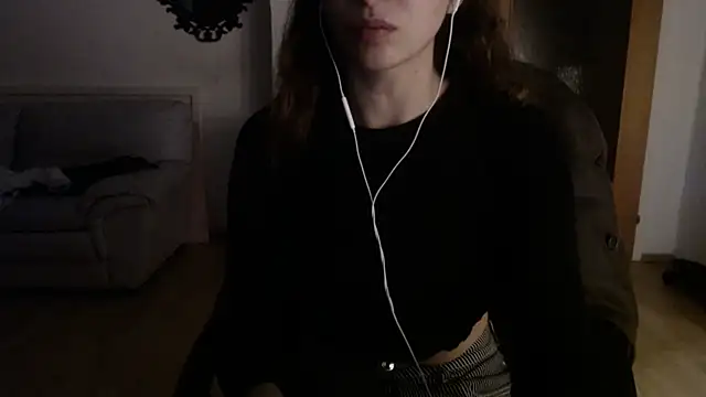 bellefleurrr online show from 11/11/25, 11:09