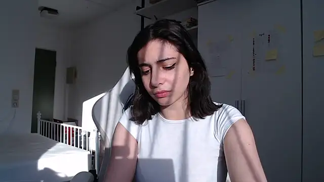 bellefleurrr online show from 04/28/26, 05:28