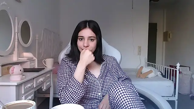 bellefleurrr online show from 03/27/26, 07:06