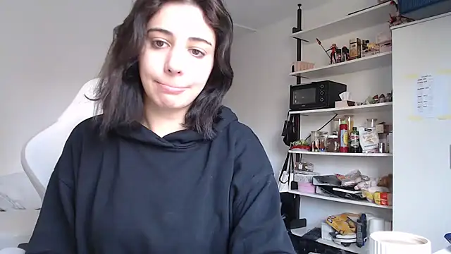 bellefleurrr online show from 03/25/26, 07:08