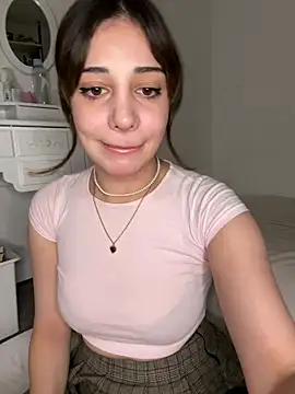 Snapshot of bellefleurrr chatting on 07/20/26, 11:56 bellefleurrr online show from 07/20/26, 11:56