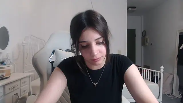 bellefleurrr online show from 05/28/26, 10:15
