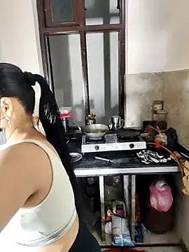 Heena-143 online show from 11/29/25, 03:56