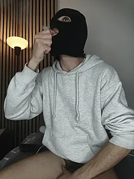 findomhot online show from 12/05/25, 08:06