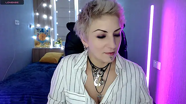 Sweet-n-Strong online show from 12/03/25, 07:08