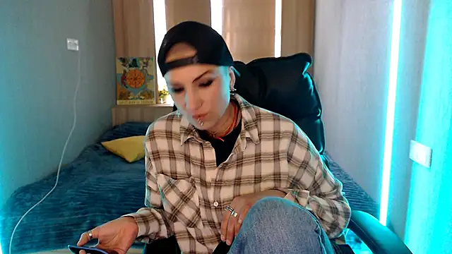 Sweet-n-Strong online show from 04/14/26, 05:23