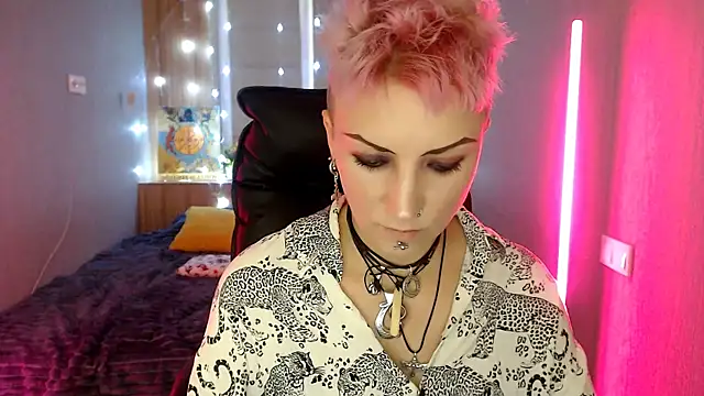 Sweet-n-Strong online show from 12/22/25, 12:38