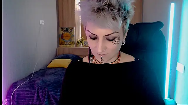 Sweet-n-Strong online show from 03/06/26, 12:11