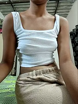 Snapshot of Kissu-Jaan chatting on 11/27/25, 10:48 Kissu-Jaan online show from 11/27/25, 10:48