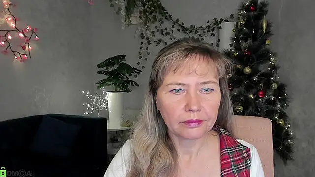 Carla Vogue online show from 12/05/25, 10:58