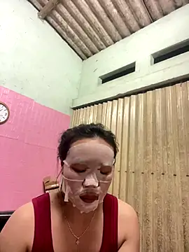 Macy-y online show from 10/30/25, 02:14