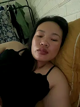 Macy-y online show from 11/01/25, 10:14