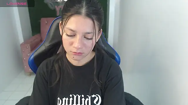 velvetvixen t online show from 11/13/25, 07:18