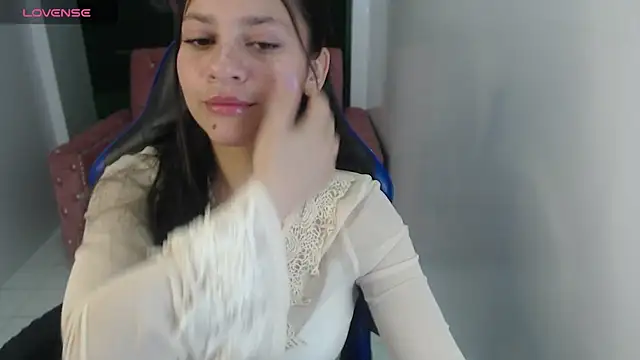 velvetvixen t online show from 11/10/25, 01:05