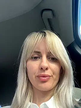 blondegirlx online show from 10/28/25, 11:31