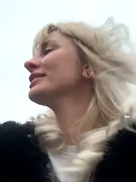 blondegirlx online show from 11/10/25, 02:22