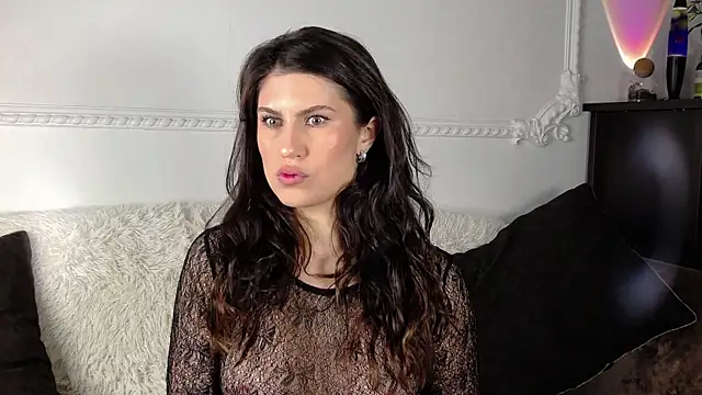 Reirii online show from 11/06/25, 02:04