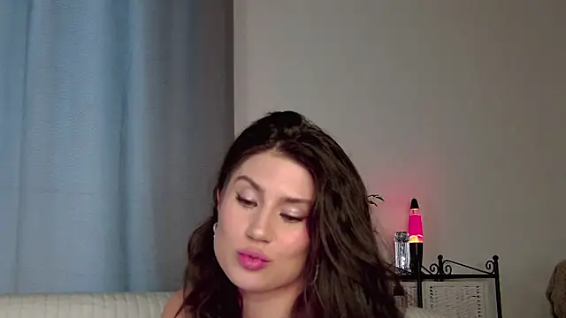 Reirii online show from 04/11/26, 07:56