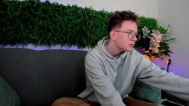 Teddy Parker online show from 11/01/25, 08:30