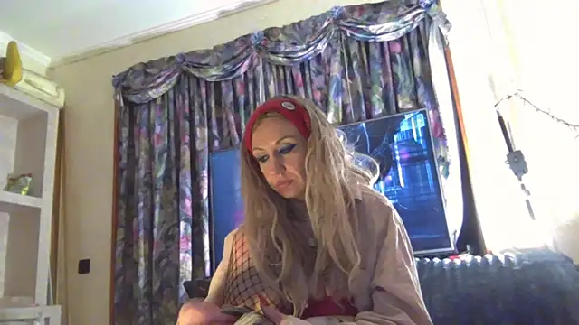 LilaniLoverx online show from 04/21/26, 01:53