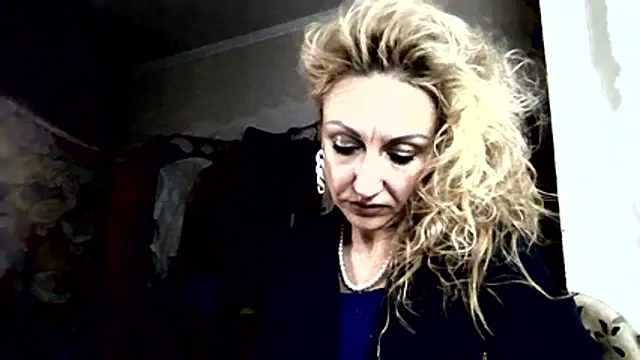 LilaniLoverx online show from 01/05/26, 09:29