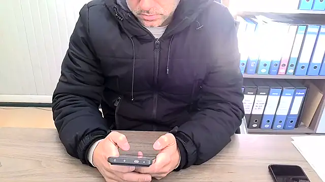 Evasionee online show from 12/01/25, 07:31